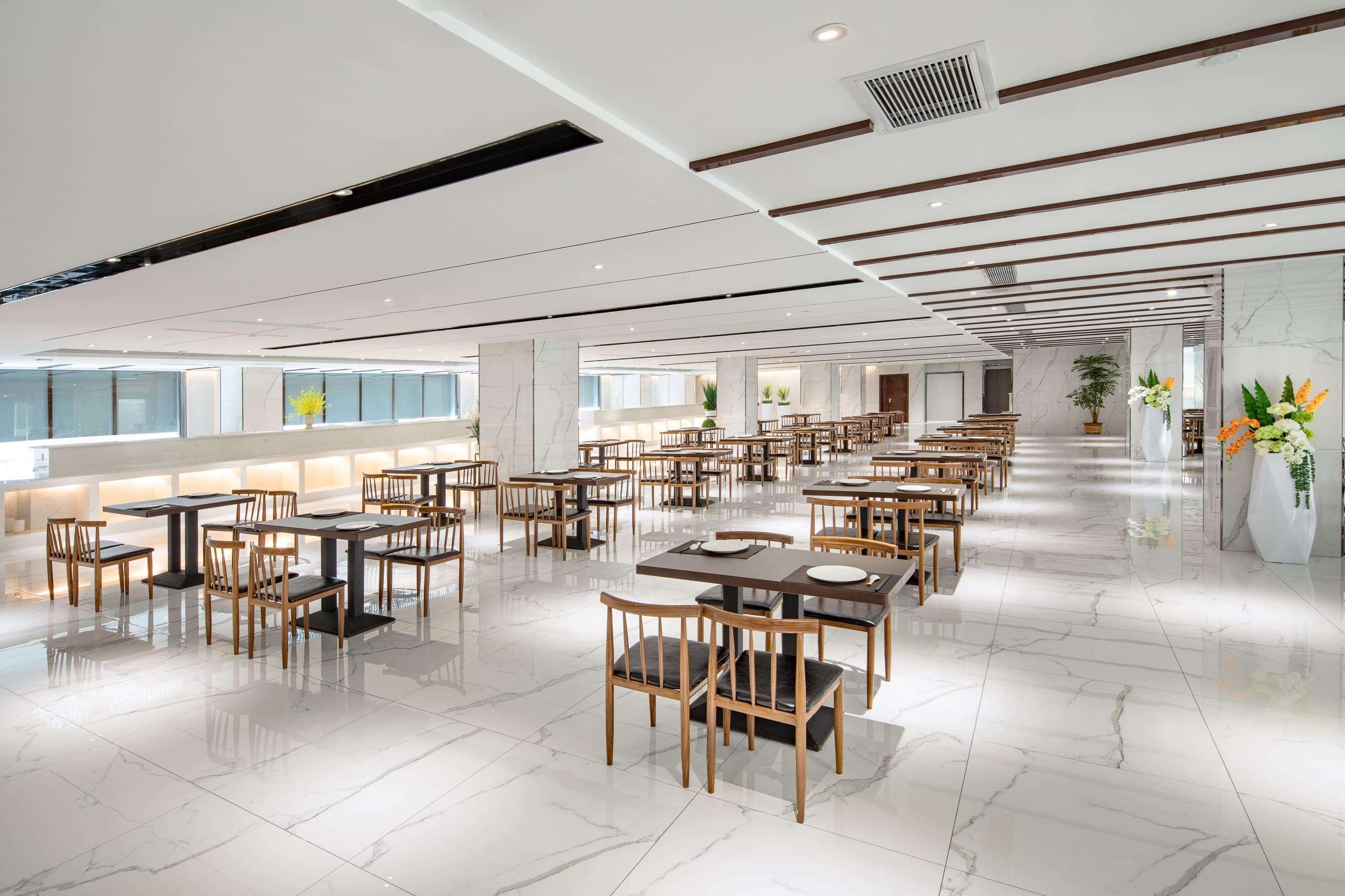 Ramada By Wyndham Mengzi Suites Buitenkant foto